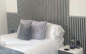 Alpine Lodge Guest House